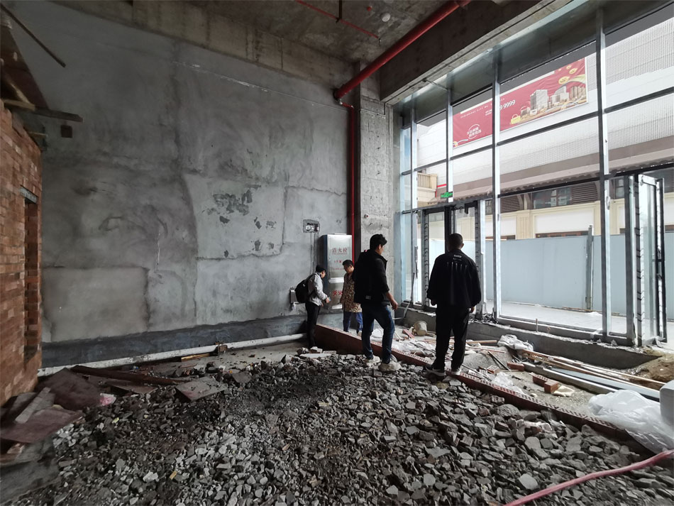 設(shè)計(jì)師赴萬(wàn)達(dá)芮洄雅致酒店項(xiàng)目現(xiàn)場(chǎng)進(jìn)行辦公及設(shè)計(jì)指導(dǎo)工作 設(shè)計(jì)師赴萬(wàn)達(dá)芮洄雅致酒店項(xiàng)目現(xiàn)場(chǎng)進(jìn)行辦公及設(shè)計(jì)指導(dǎo)工作