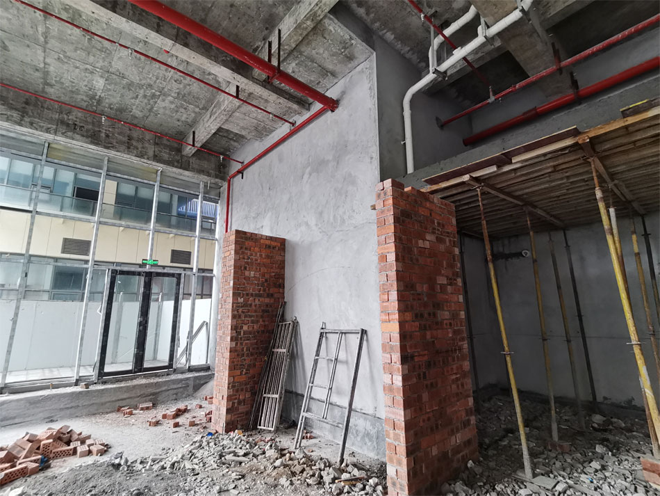 設(shè)計(jì)師赴萬(wàn)達(dá)芮洄雅致酒店項(xiàng)目現(xiàn)場(chǎng)進(jìn)行辦公及設(shè)計(jì)指導(dǎo)工作 設(shè)計(jì)師赴萬(wàn)達(dá)芮洄雅致酒店項(xiàng)目現(xiàn)場(chǎng)進(jìn)行辦公及設(shè)計(jì)指導(dǎo)工作