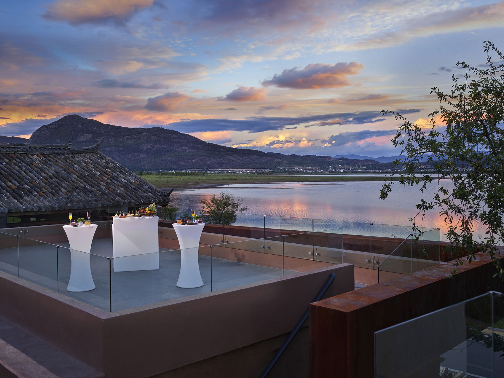 云南麗江·茶馬道拉市海麗世山居酒店設(shè)計 云南麗江·茶馬道拉市海麗世山居酒店設(shè)計